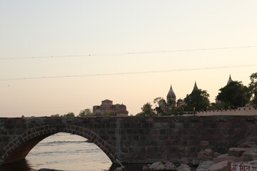 Orchha is a beautiful small town near Jhansi in Uttar Pradesh. It has great historic significance...