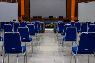 empty meeting rooms