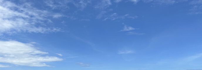 Obraz premium blue sky and clouds