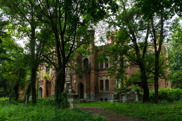 Ukraine Cherkasy region Monastyrische Leskovs estate on a summer day
