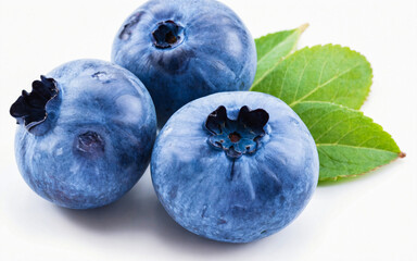 Obraz premium Fresh Organic Blueberries with Green Leaves