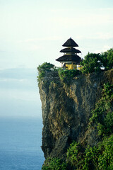INDONESIA BALI ULUWATU CLIFF TEMPLE