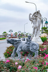 Fototapeta premium Statue on Tam Bac bridge in Hai Phong province, Vietnam