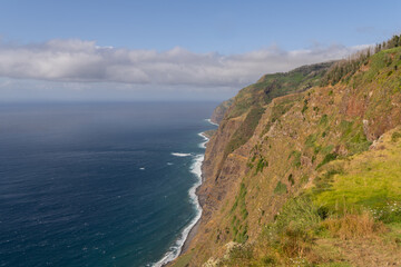 Horizontal view of dramatic coastline and ocean