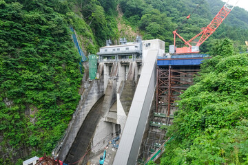 利根川水系の上流にある改修工事中の相俣ダム