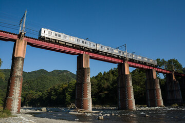 秩父鉄道の荒川橋梁