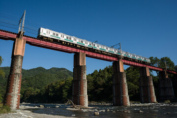 秩父鉄道の荒川橋梁