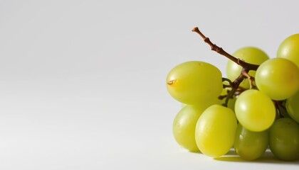 Bunch of green grapes (2)