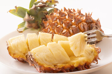 ［沖縄県産］ピーチパイン