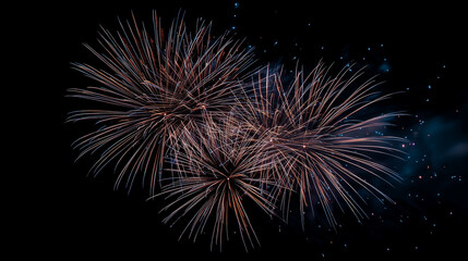夏の夜空に大きく打ち上がるカラフルな花火｜日本の夏祭り・イベント風景・夜景素材