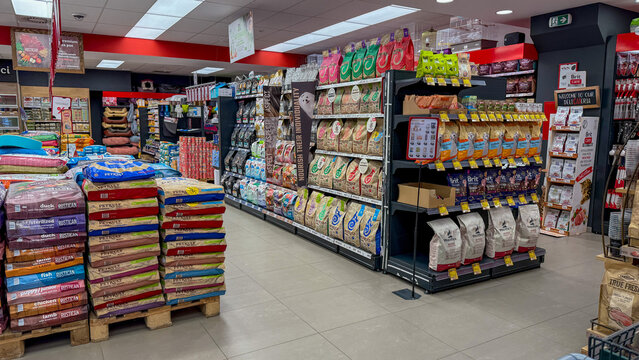 Pet store aisles brimming with colorful kibble bags, evoking Pet Appreciation Week and International Pet Day celebrations June 5 2025, Belgrade, Serbia