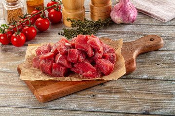 Raw beef cubes for cooking