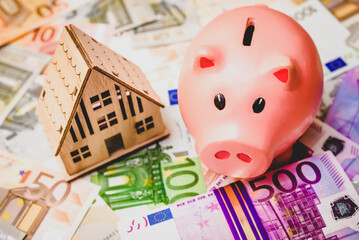 Piggy Bank is worth on European currency
