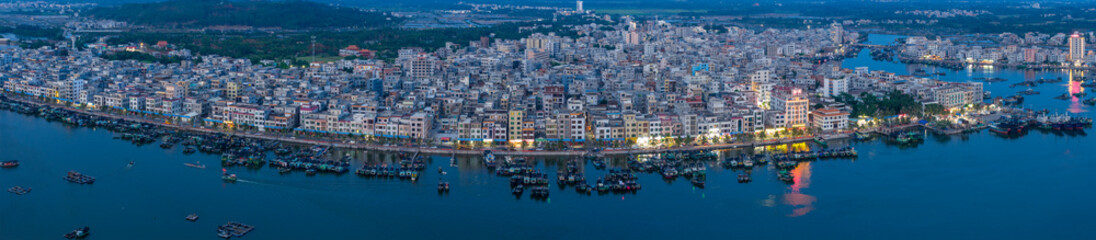 Obraz premium Wushi Town at Night, Leizhou