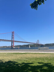 ponte 25 de abril bridge lisbon