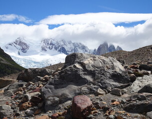 Obraz premium Rocky path to Laguna Torre, near el Chalten, Patagonia Argentina. Scenic andean mountains landscape in summer. 