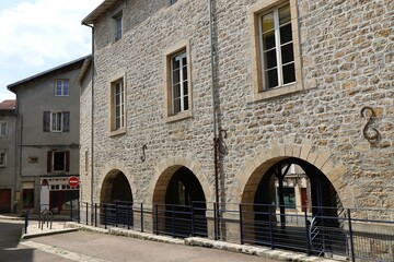 Les halles d'Eymoutiers, halle du marché, vue de l'extérieur, village d'Eymoutiers, département de la Haute Vienne, France