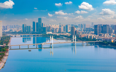 Naklejka premium Aerial view of Baishi Bridge in Zhuhai, Guangdong, China