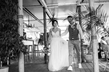 the first meeting of the bride and groom