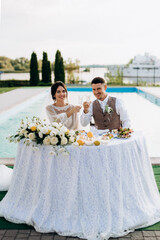 portrait of the newlyweds at the presidium