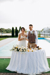 portrait of the newlyweds at the presidium