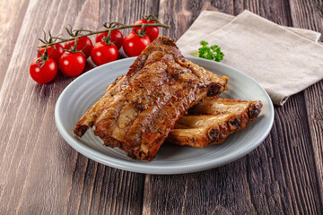 Steamed pork ribs with spices