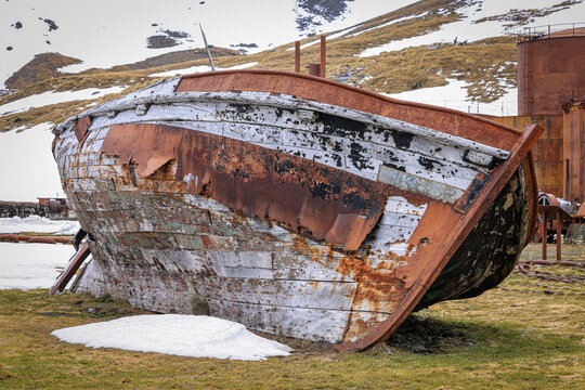 Abandoned Whaling boat, Grytviken harbour, Grytviken, South Georgia, South Atlantic