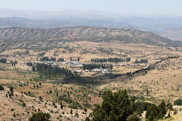 A village established in a valley.