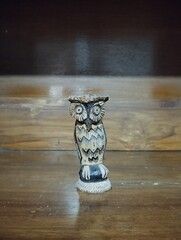 Whimsical Wooden Owl Figurine A Charming Addition to Your Home Decor Collection 