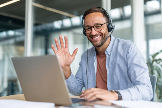 Online Customer Support Specialist
