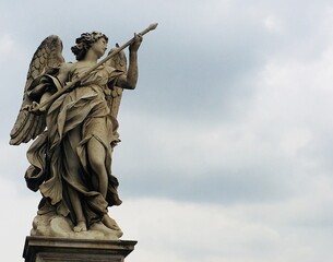 angel statue in rome