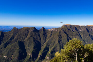 Serra do Rio do Rastro.
Mirante da Serra. Bom Jardim da Serra.
Serra Catarinense. Serra Brasileira....
