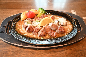 長崎県　佐世保名物　レモンステーキ（チーズのせ）