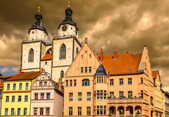 Obraz premium historic buildings at the old town of lutherstadt wittenberg