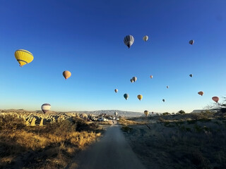 Hot air balloon in Goreme Town, Cappadocia, Türkiye