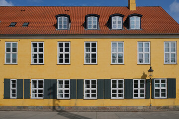 casa colorida rua dinamarca copenhagen