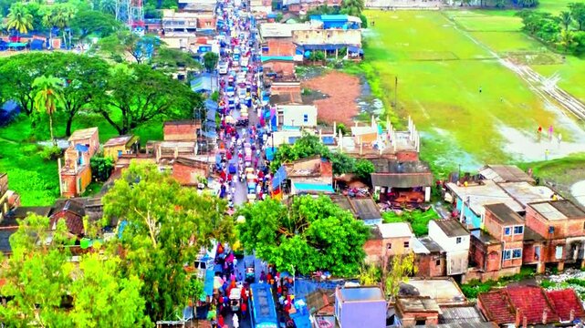 Eid Festival Road Crowd &ndash; Rural India Street View During Bakra Eid Market