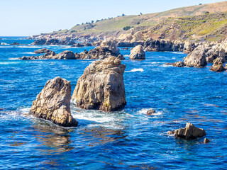 Rocky Pacific coastline at Painter's Point, Garrapata Bluff Trail, California
