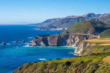 Hurricane Point overlook with Bixby Bridge, Big Sur coastline views