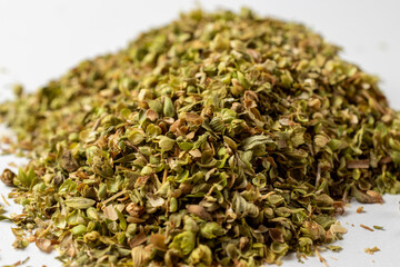 Dried crushed oregano
