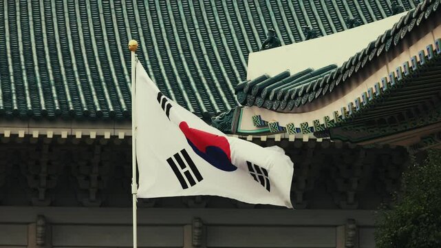 South Korea National flag fly at Cheong Wa Dae (Blue House) as the former presidential residence and diplomatic reception halls of South Korea.