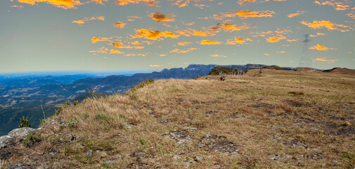 SERRA CATARINENSE.
SERRA BRASILEIRA.
SERRA DAS AMÉRICAS.
SERRA CÂNION DO FUNIL.
SERRA...
