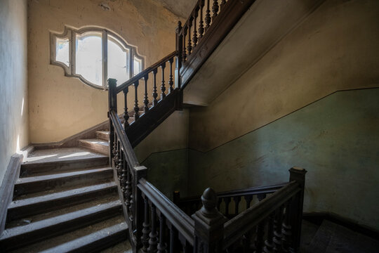 Abandoned Historic Palace with Weathered Architecture and Atmospheric Decay