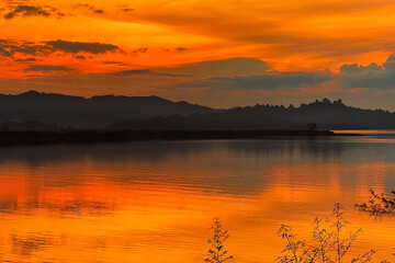 Scenic view of a beautiful sunset at Lake Mutanda in Kisoro Town, Uganda 