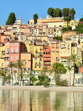 View into land of town and Place des Sablettes beach, Menton, Alpes-Maritimes, Provence-Alpes-Cote d'Azur, France
