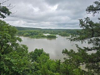 lake and forest, Lake Of The Ozark 