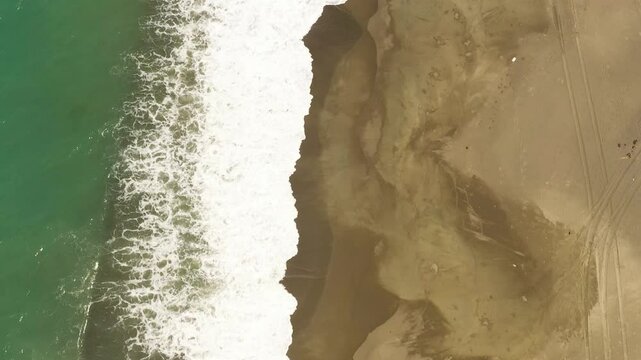 Tropical sandy beach and blue sea. Philippines.