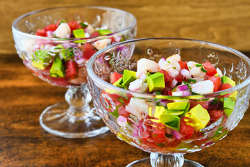 エビのセビーチェ（海老のセビーチェ）（セビチェ, セビッチェ）メキシコ料理 コピースペースあり Mexican shrimp ceviche（Mexican shrimp cebiche, Ceviche de camarón, Cebiche de camarón), copy space available