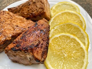 Mediterranean Style Grilled Tuna with Lemon and Cucumber