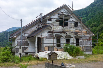 日本の兵庫県の古くてとても美しい建物 © 仁 藤原